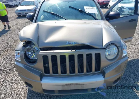 2007 Jeep Compass Limited z USA, uszkodzony, nr VIN 1J8FF57W17D291622